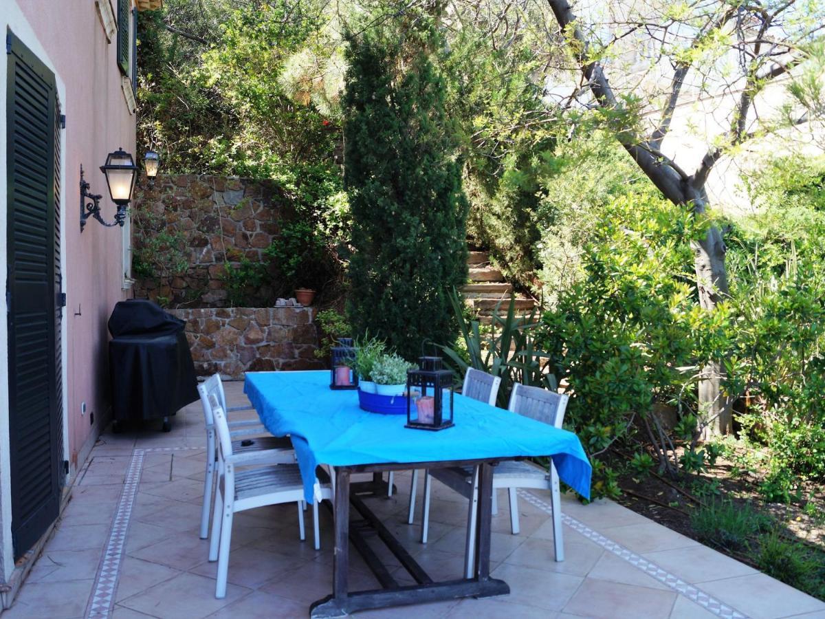 Villa In Antheor With Private Swimming Pool Saint-Raphaël Екстериор снимка