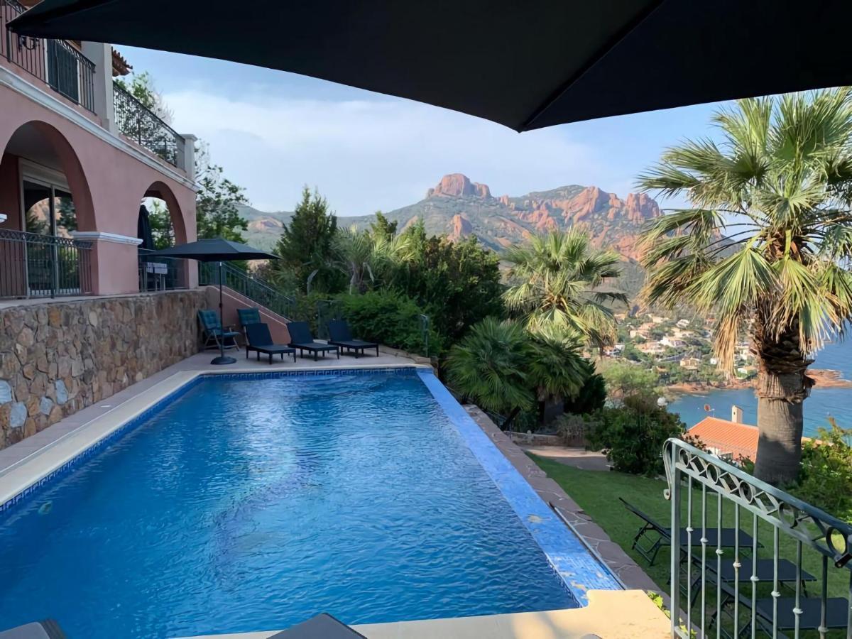 Villa In Antheor With Private Swimming Pool Saint-Raphaël Екстериор снимка